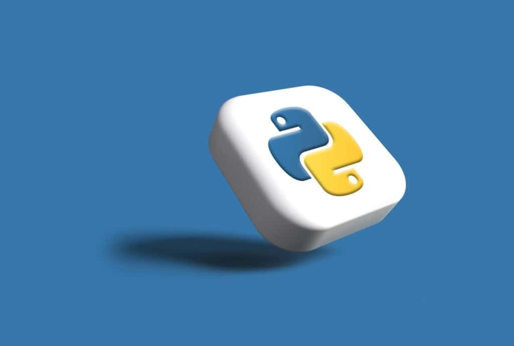 Python 官方網站有提供 Python 教學，提出初學者的你。讓開始進入 python 自學的你，能有好的開始 。 Photo by Rubaitul Azad on Unsplash